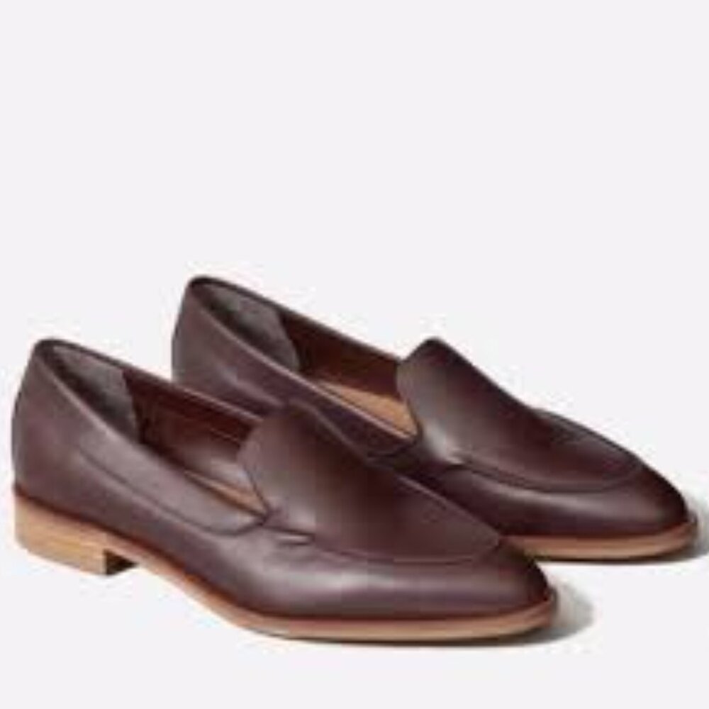 The Modern Loafer in Burgundy
